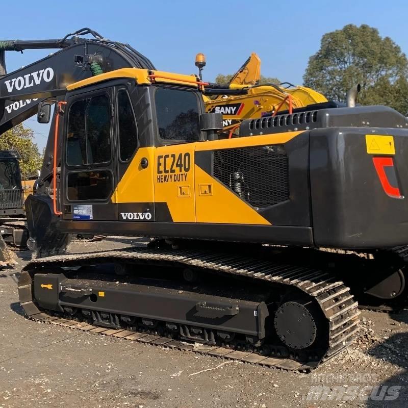 Volvo EC 240 Pásová rýpadla