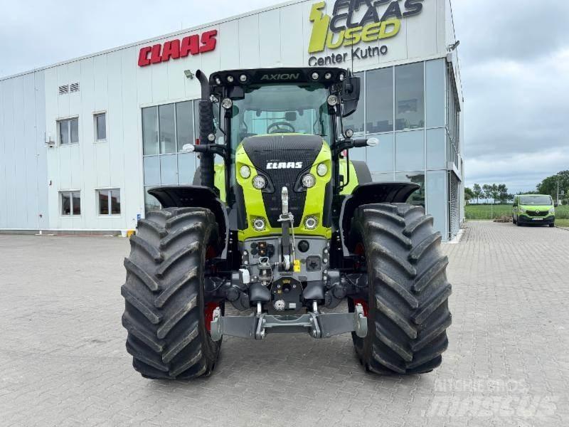 CLAAS AXION 830 Traktory