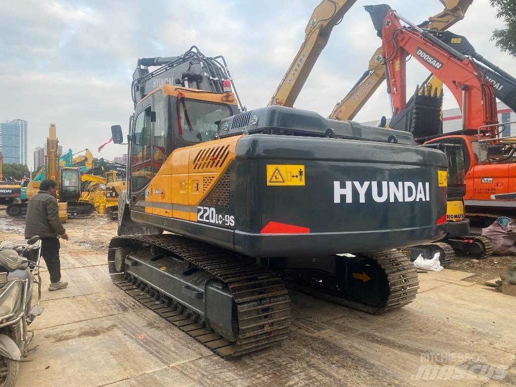 Hyundai R220LC-9S Pásová rýpadla
