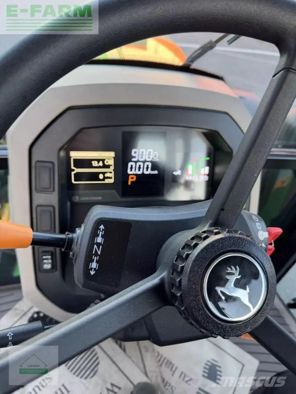 John Deere 5095 m Traktory