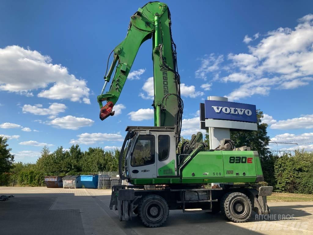Sennebogen 830 M Stroje pro manipulaci s odpadem