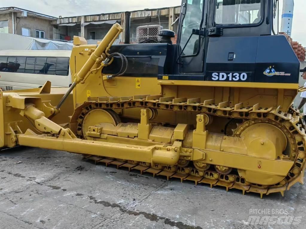 Shantui SD 13 Pásové dozery