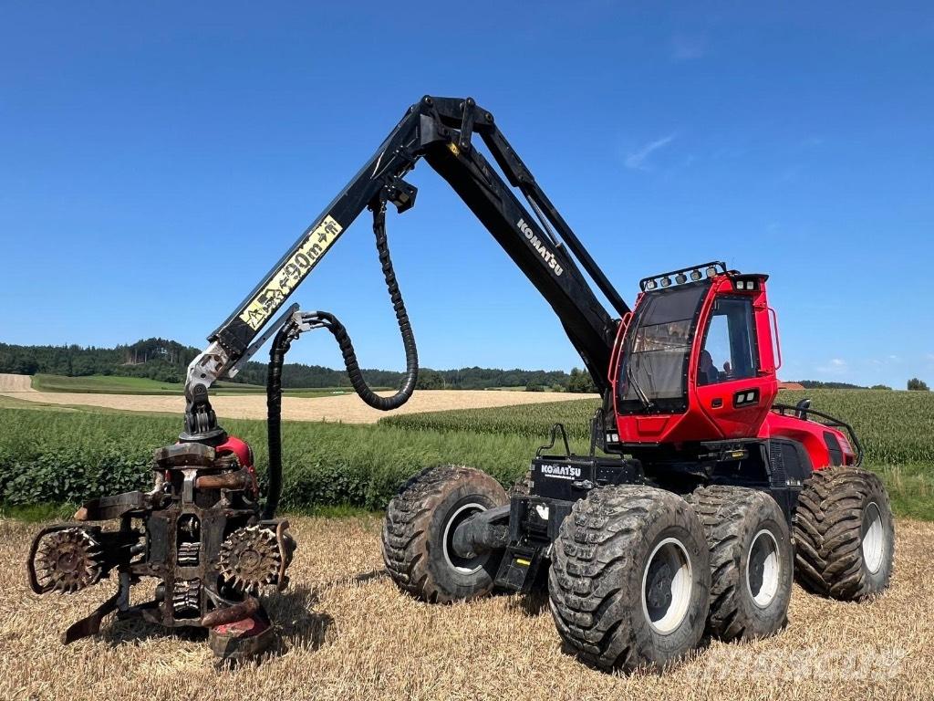 Komatsu 951 Harvestory