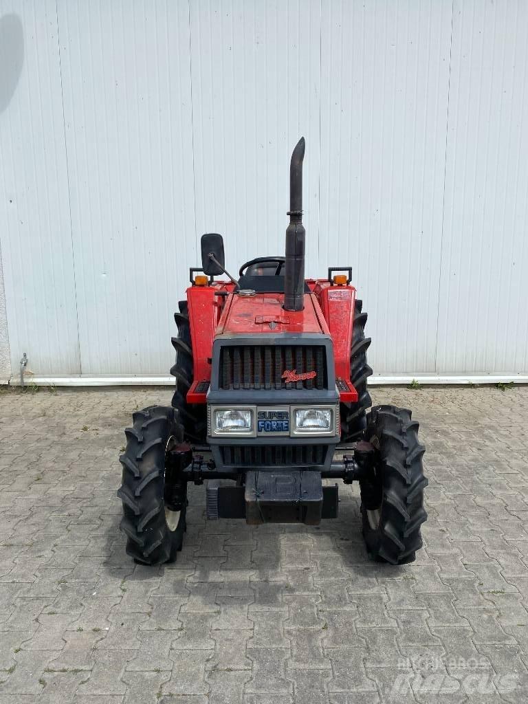 Yanmar FX24D Kompaktní traktory