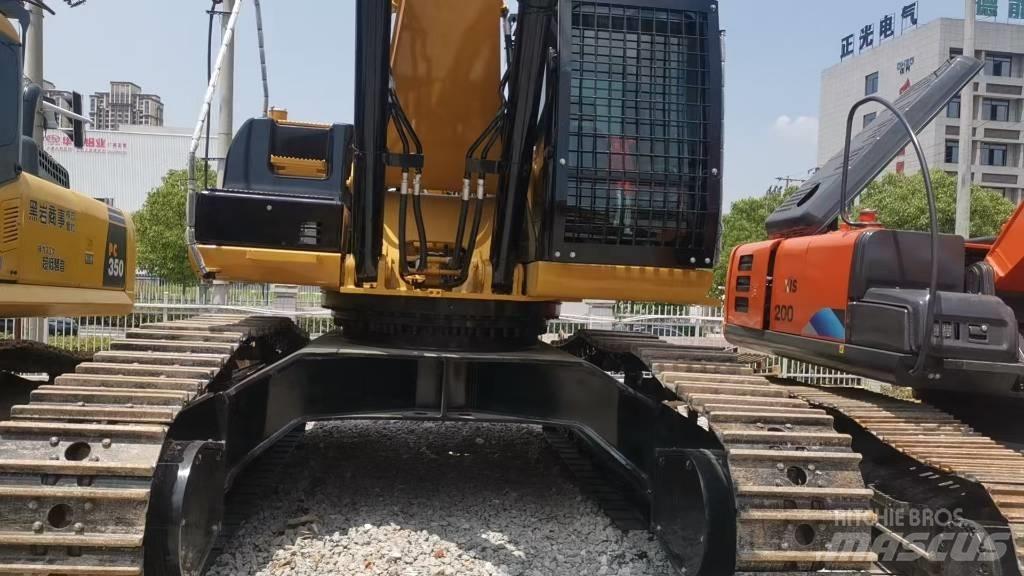 CAT 340 Pásová rýpadla