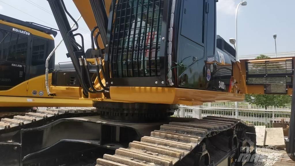 CAT 340 Pásová rýpadla