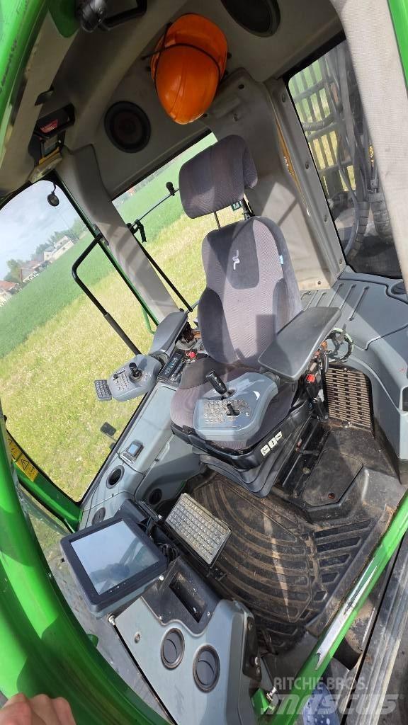 John Deere 1210 E Vyvážecí traktory