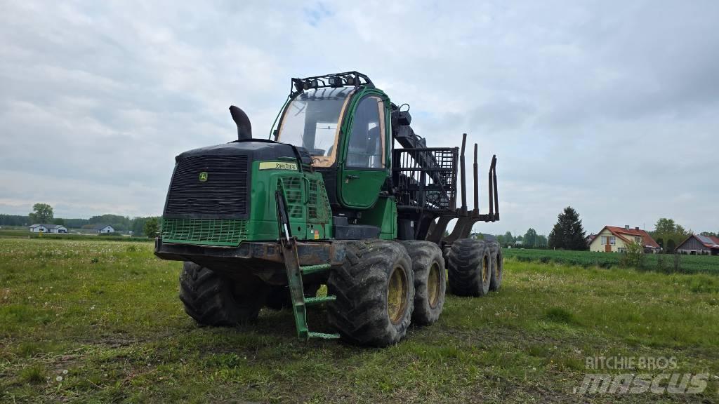 John Deere 1210 E Vyvážecí traktory