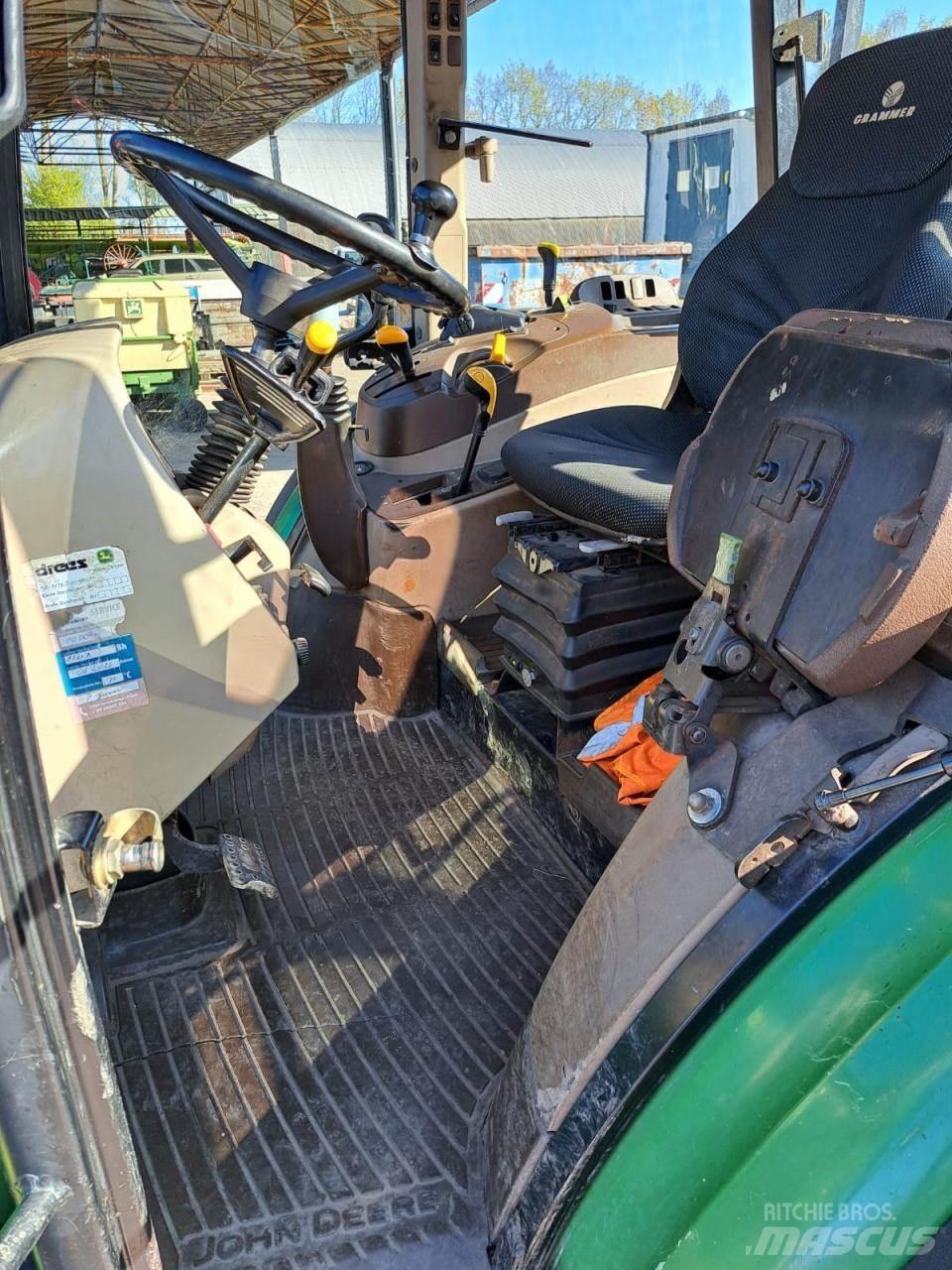John Deere 5720 + FL Traktory