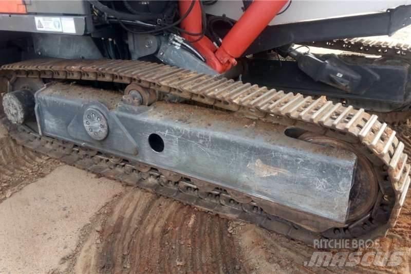 Sandvik DP1500i Povrchové vrtací stroje