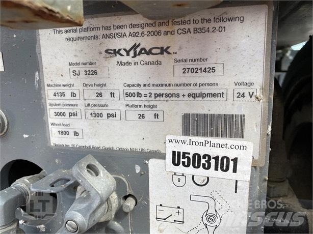 SkyJack SJ III 3226 Nůžková zvedací plošina