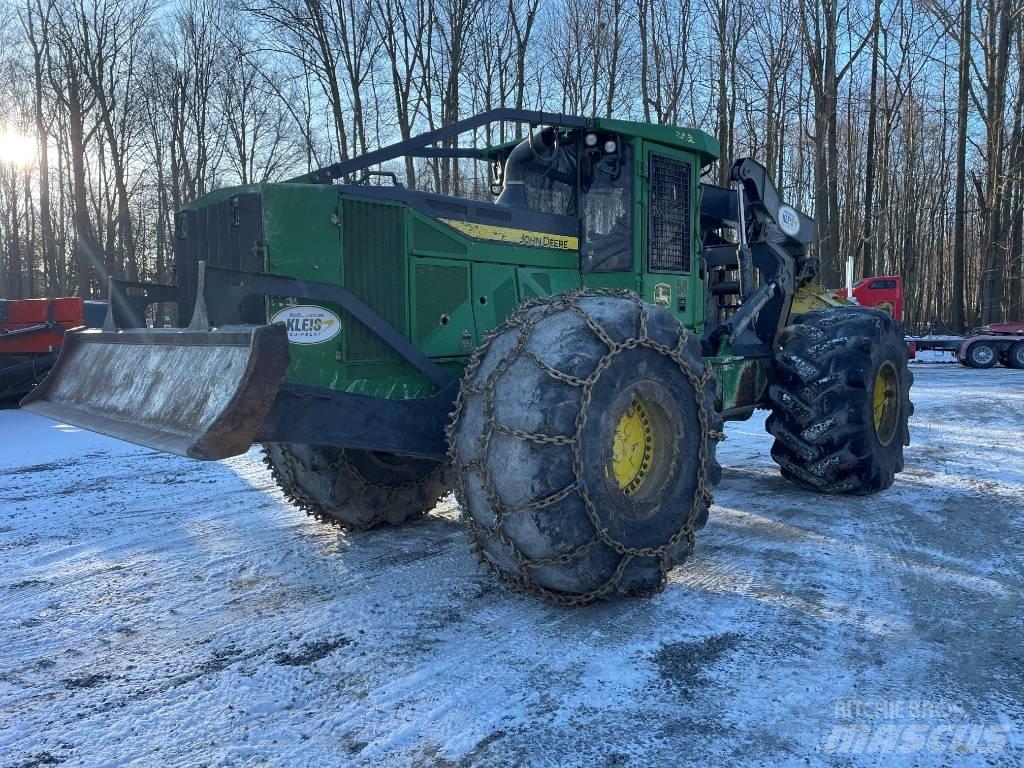 John Deere 948L Skiddery