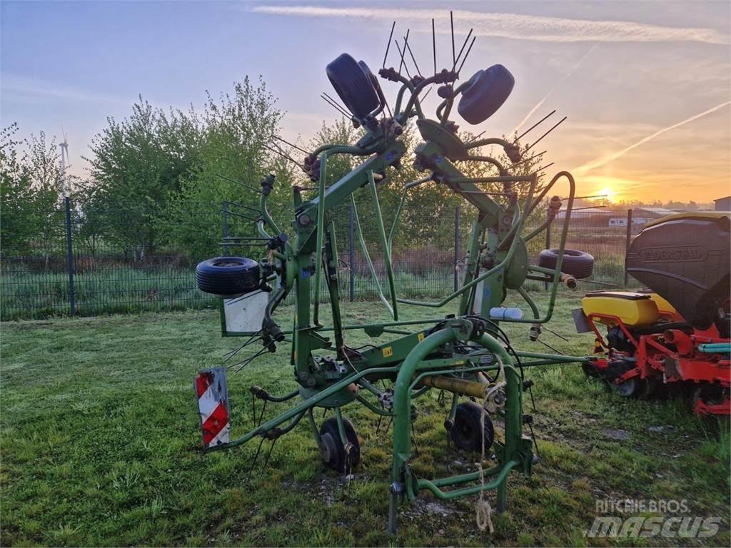 Krone KW 6.70/6 Obraceče a shrabovače sena