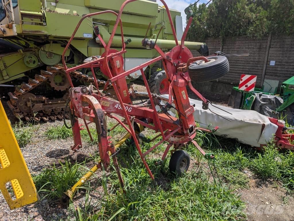 Feraboli 4500 G Obraceče a shrabovače sena