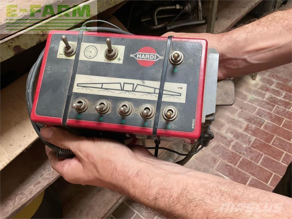 Hardi Commander Tažené postřikovače