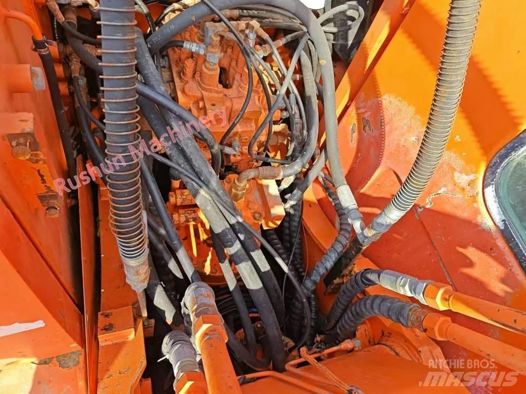 Doosan DH 150 W-7 Kolová rýpadla
