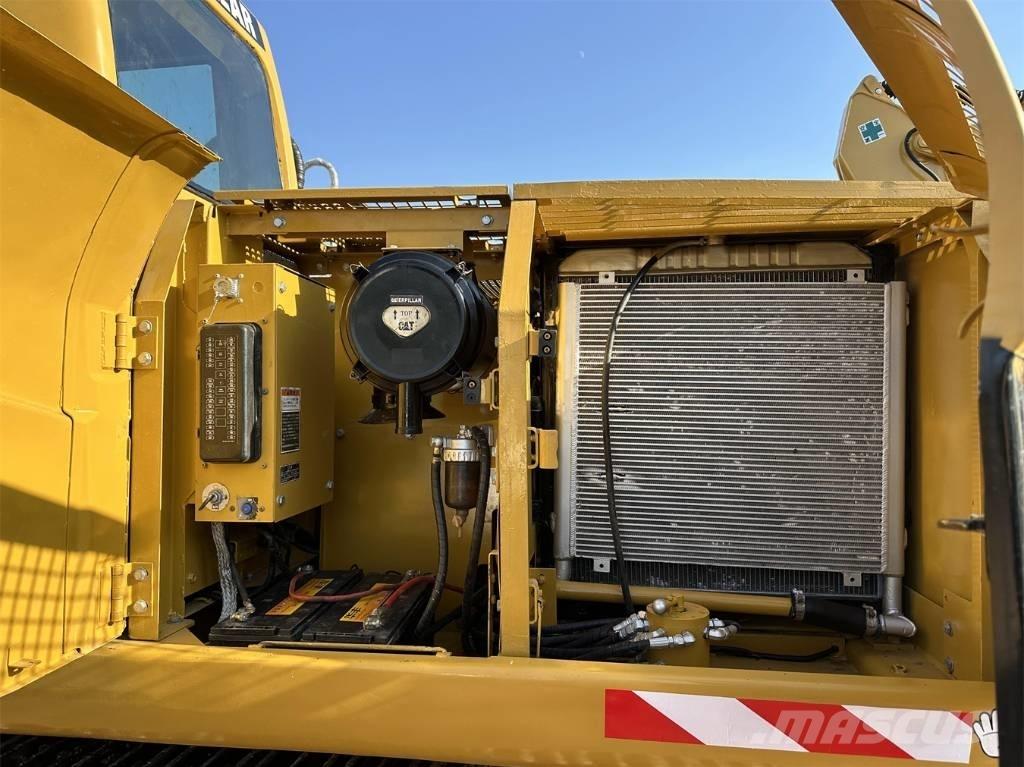 CAT 320CL Pásová rýpadla