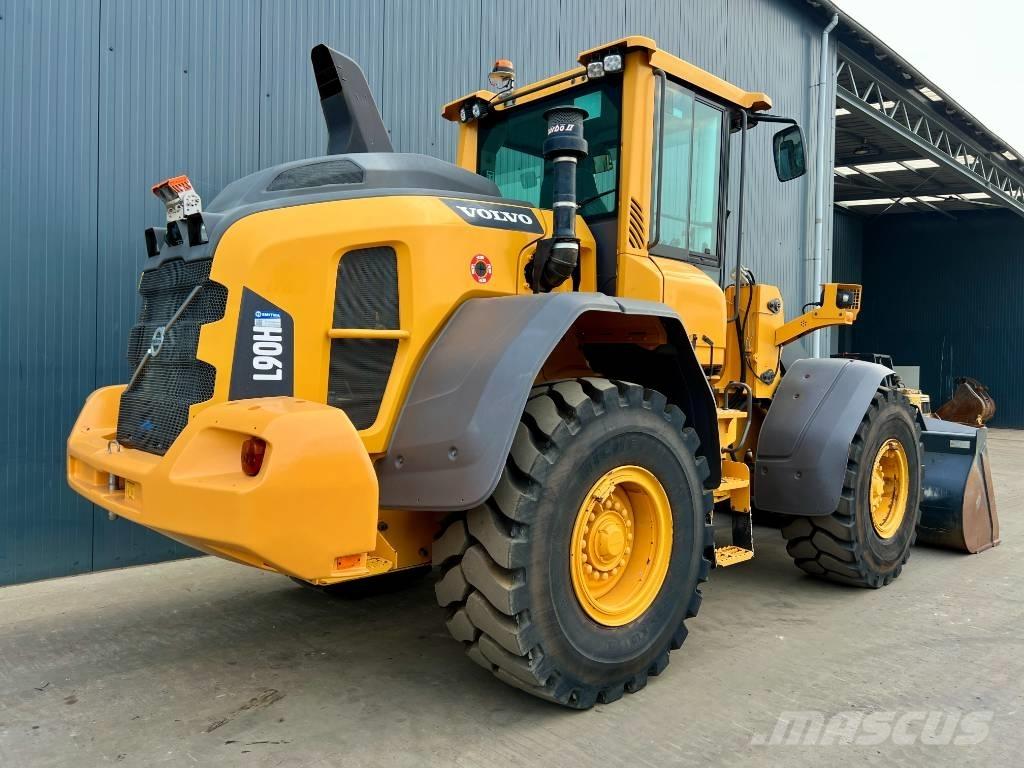 Volvo L90H Kolové nakladače