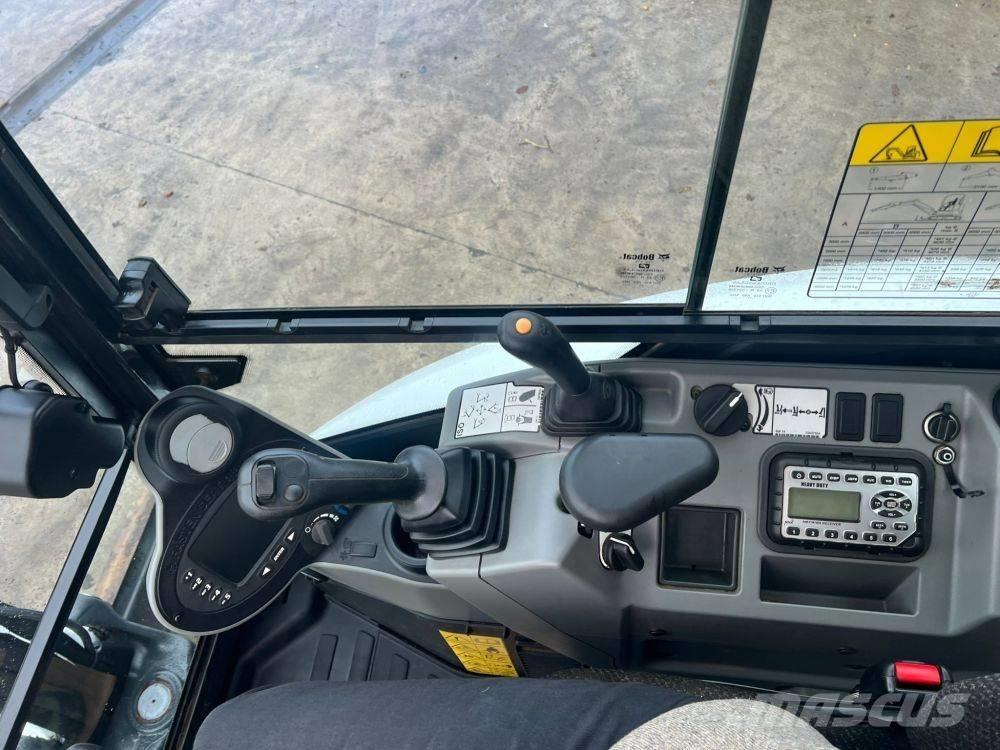 Bobcat E 27z Mini rýpadla < 7t