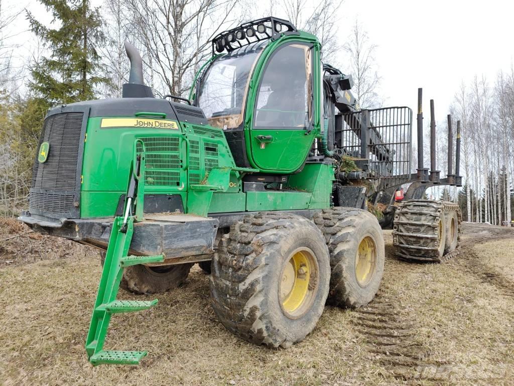 John Deere 1210 G Vyvážecí traktory