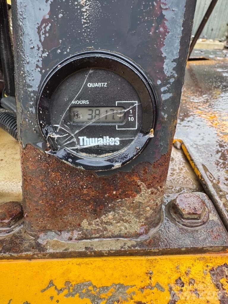 Thwaites 3 tonne Vyklápěcí dempry