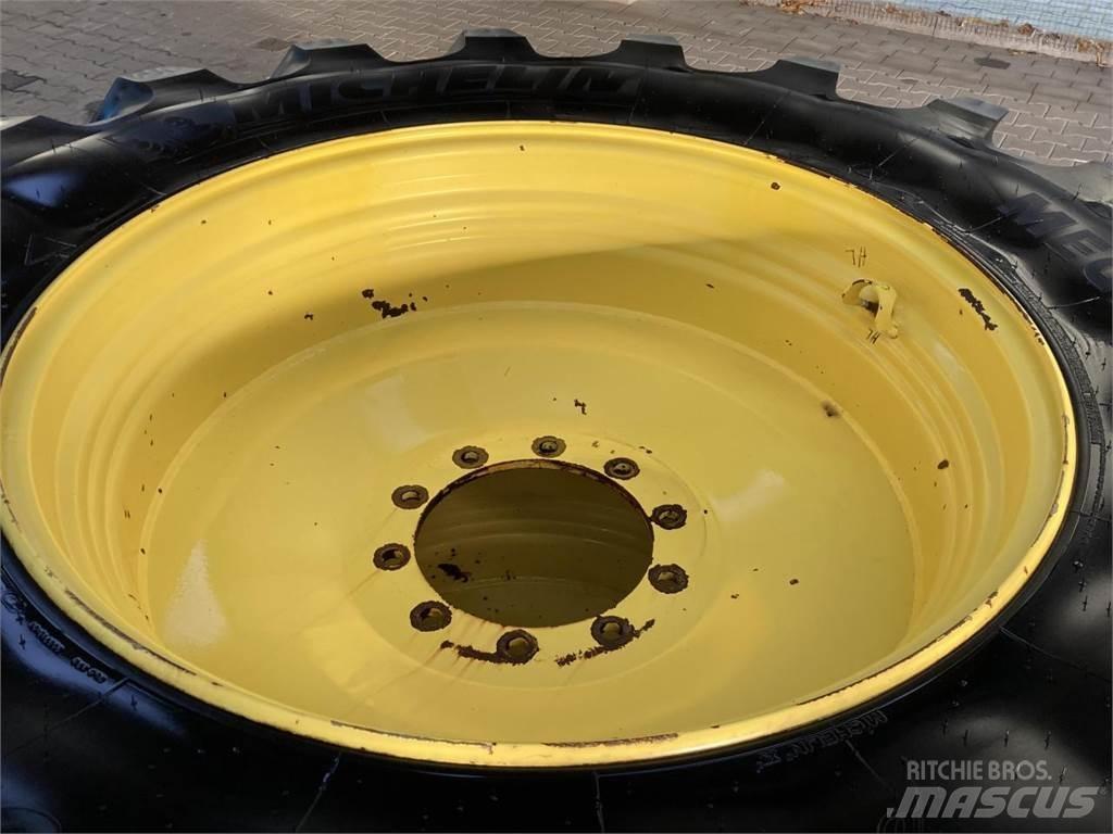 Michelin 620/70R38 Pneumatiky, kola a ráfky