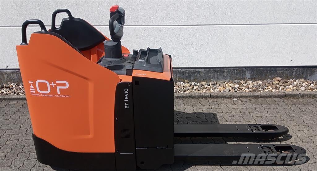 Toyota LPE 250 Ručně vedené vysokozdvižné vozíky