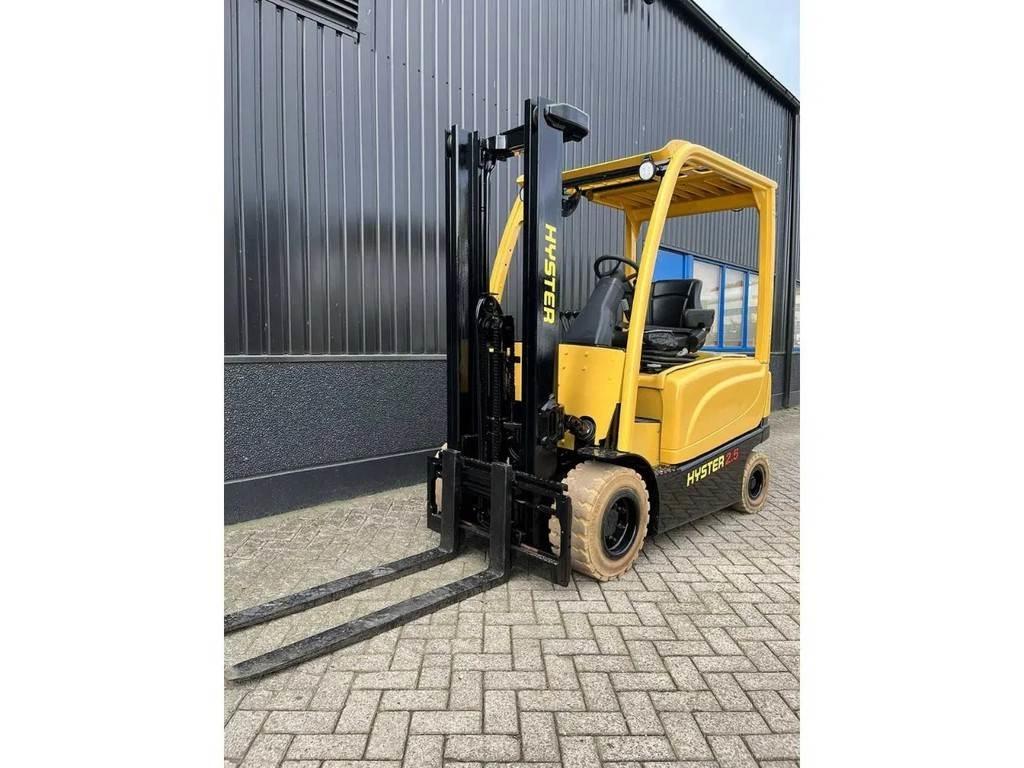 Hyster J2.5XN Akumulátorové vozíky