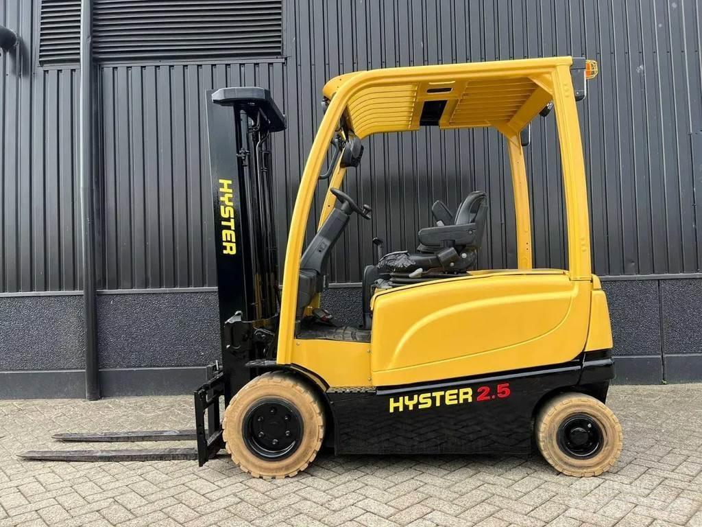 Hyster J2.5XN Akumulátorové vozíky