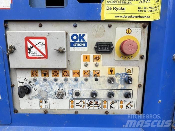 Aichi SR18A Teleskopické plošiny