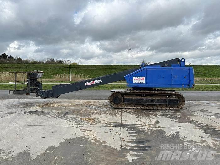 Aichi SR18A Teleskopické plošiny