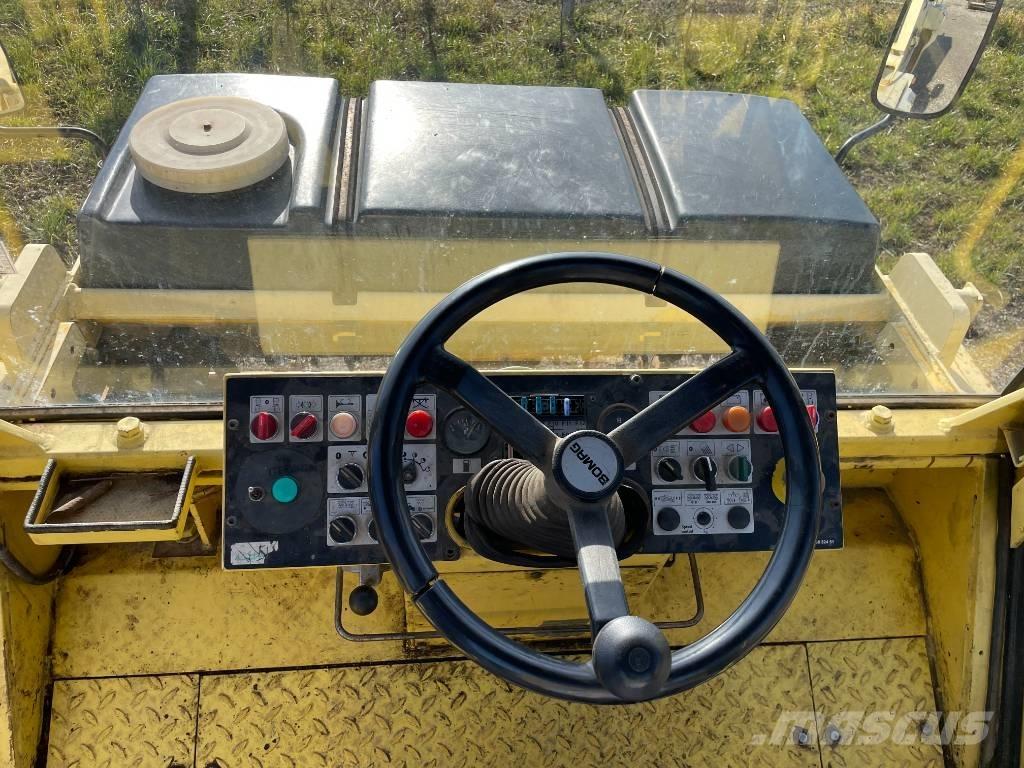 Bomag BW 154 AD-2 Tandemové válce