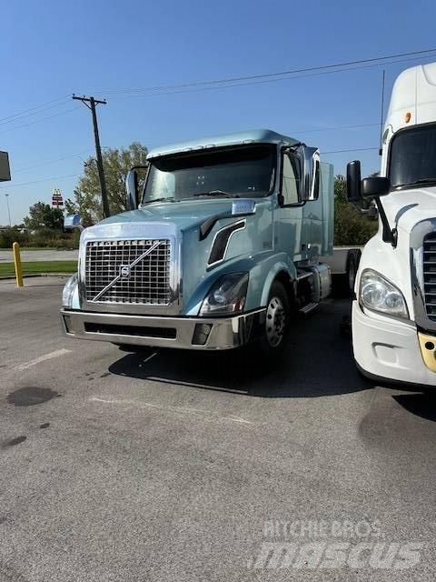 Volvo VNL 430 Tahače