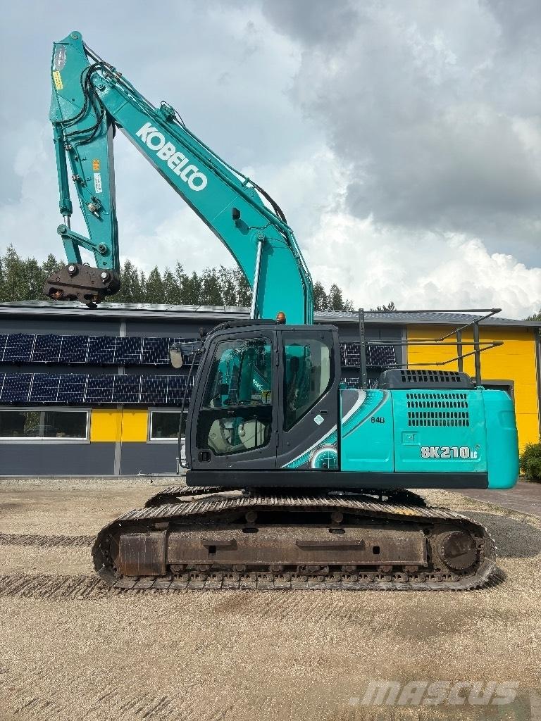 Kobelco SK 210 LC-10 Pásová rýpadla