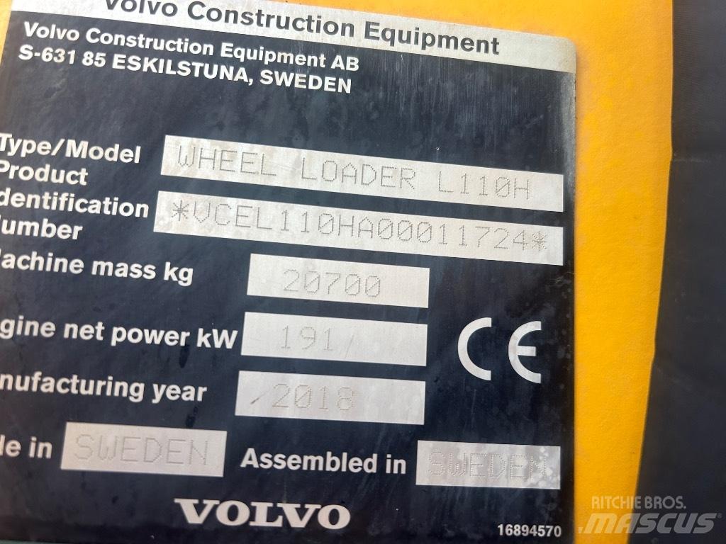 Volvo L110H L/Boom Kolové nakladače