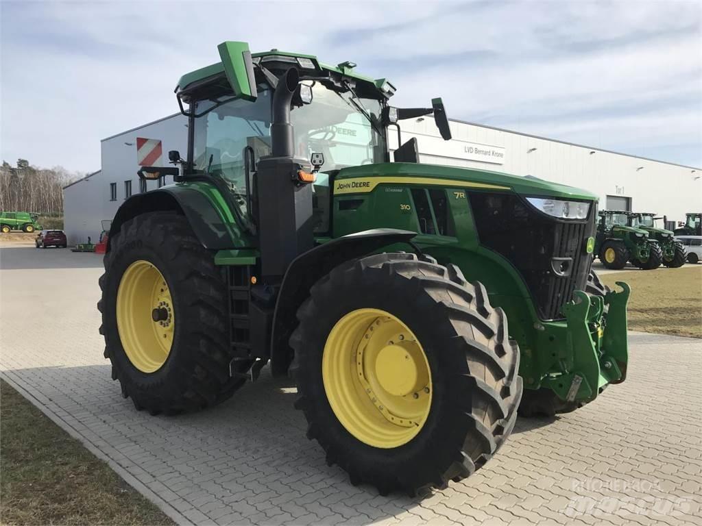 John Deere 7R 310 Traktory