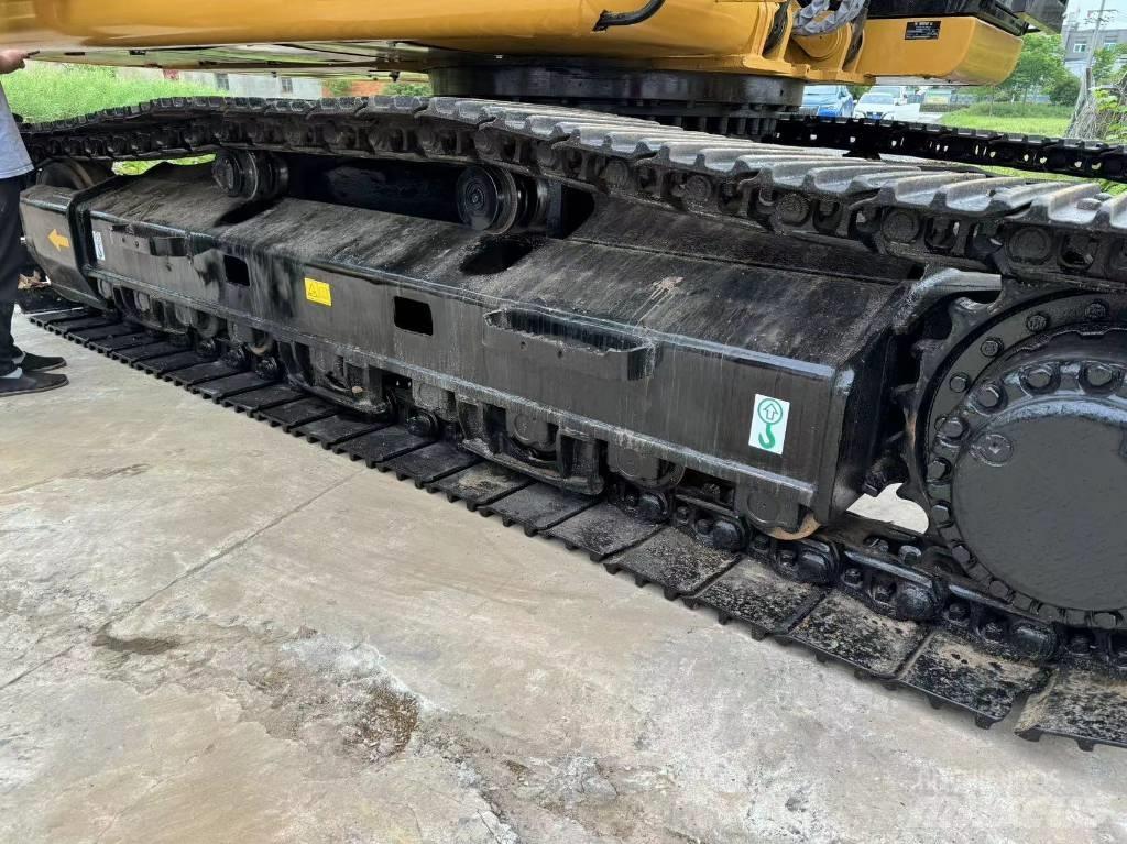 CAT 329D Pásová rýpadla