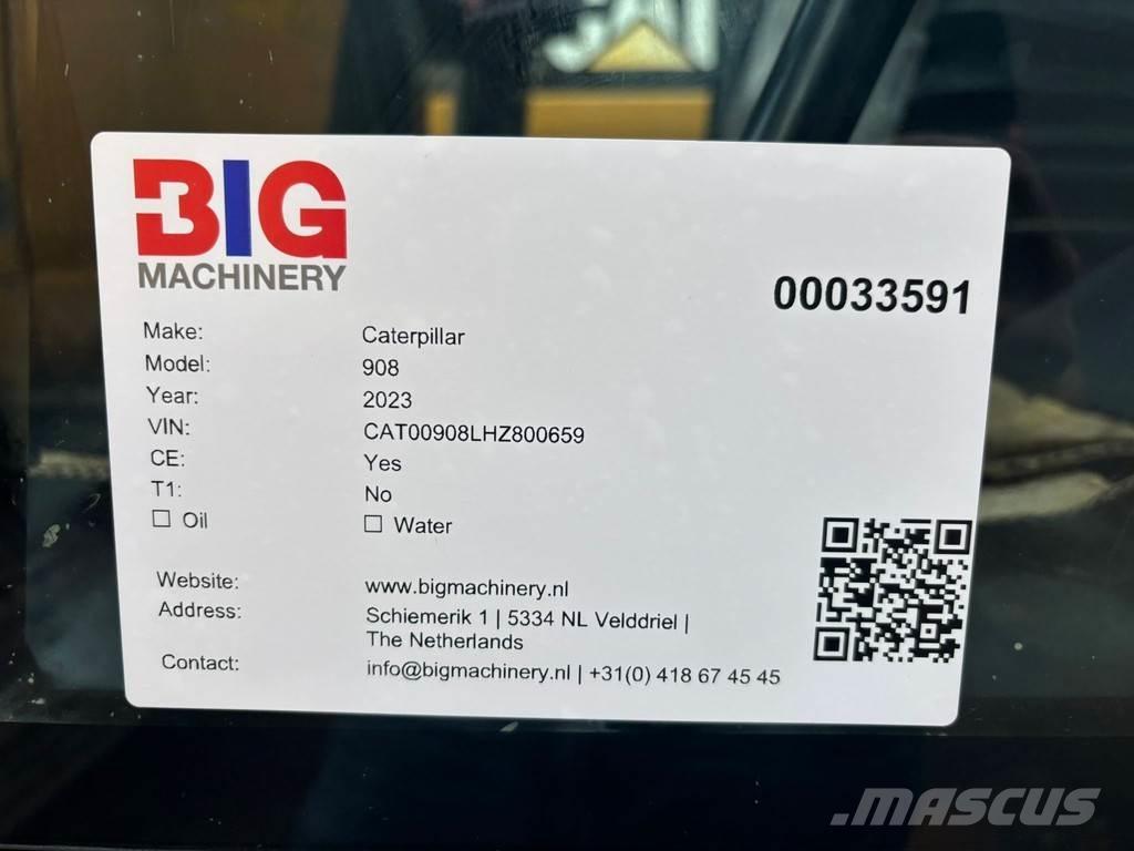 CAT 908 Kolové nakladače