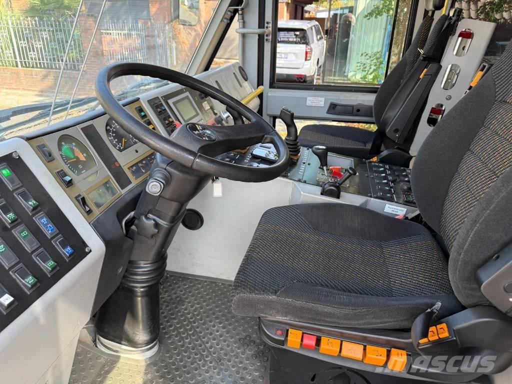 MAN X 1000 , 8 x 8 Hasičský vůz