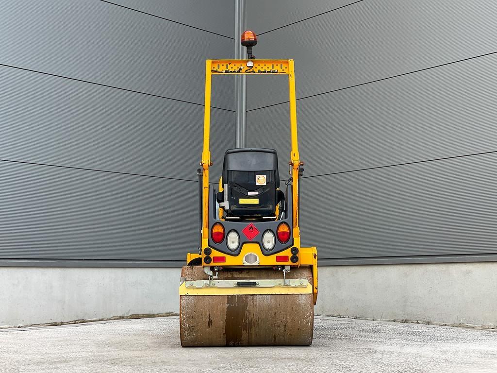 Hamm HD 10C VV Tandemové válce