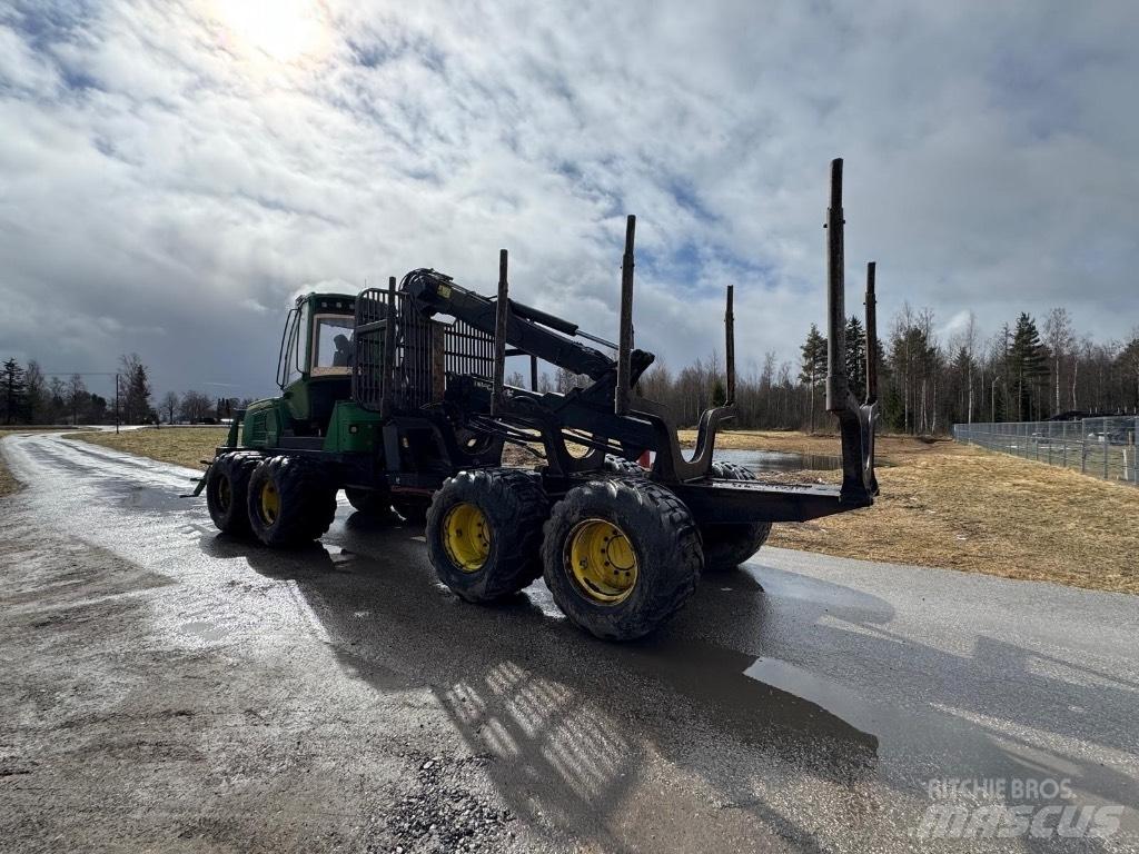 John Deere 1010 E Vyvážecí traktory