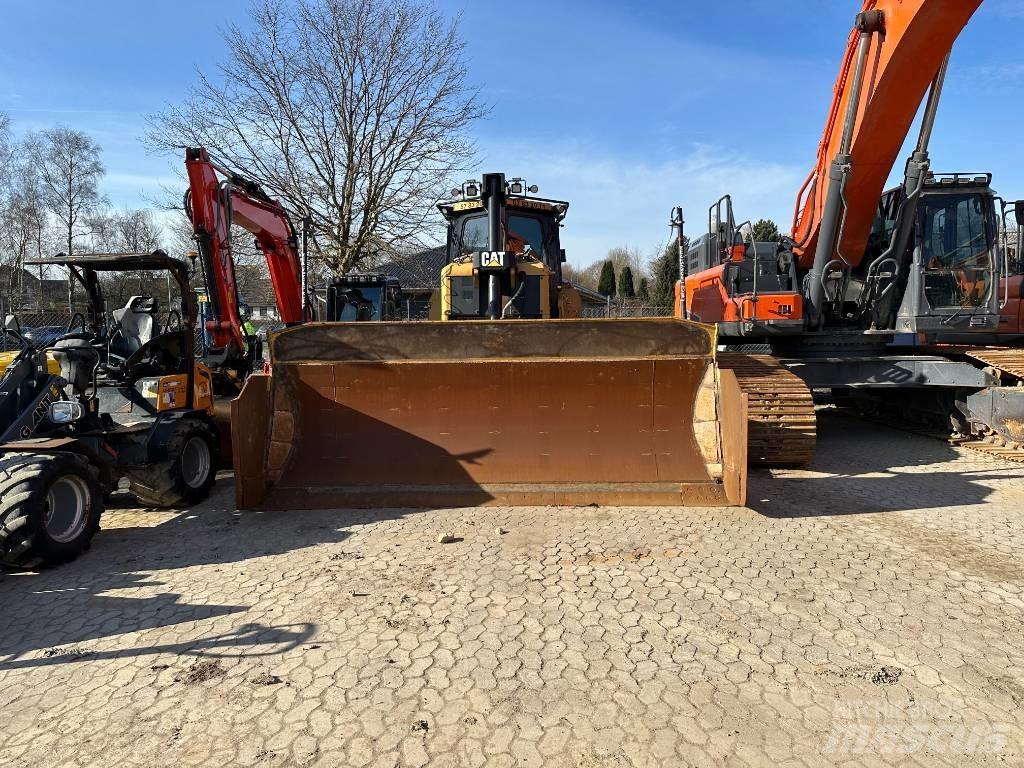 CAT D 7 E LGP Pásové dozery