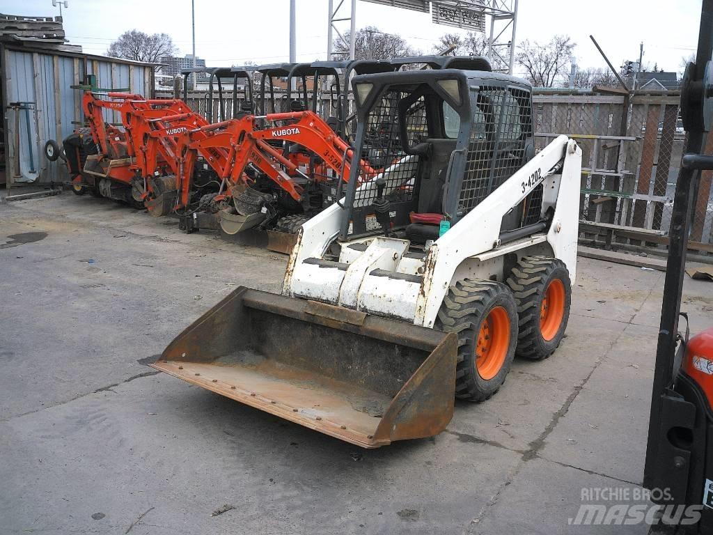Bobcat S 130 Smykem řízené nakladače