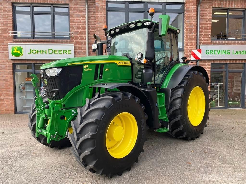 John Deere 6R250 Traktory