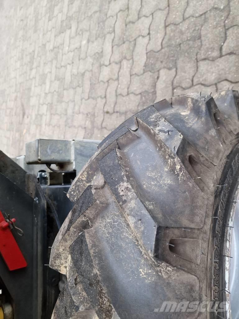 Wacker Neuson 1501 Vyklápěcí dempry