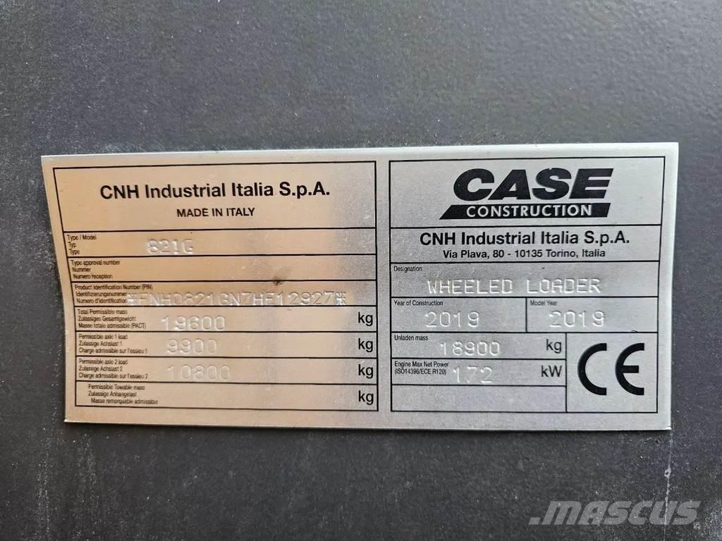 CASE 821G Kolové nakladače