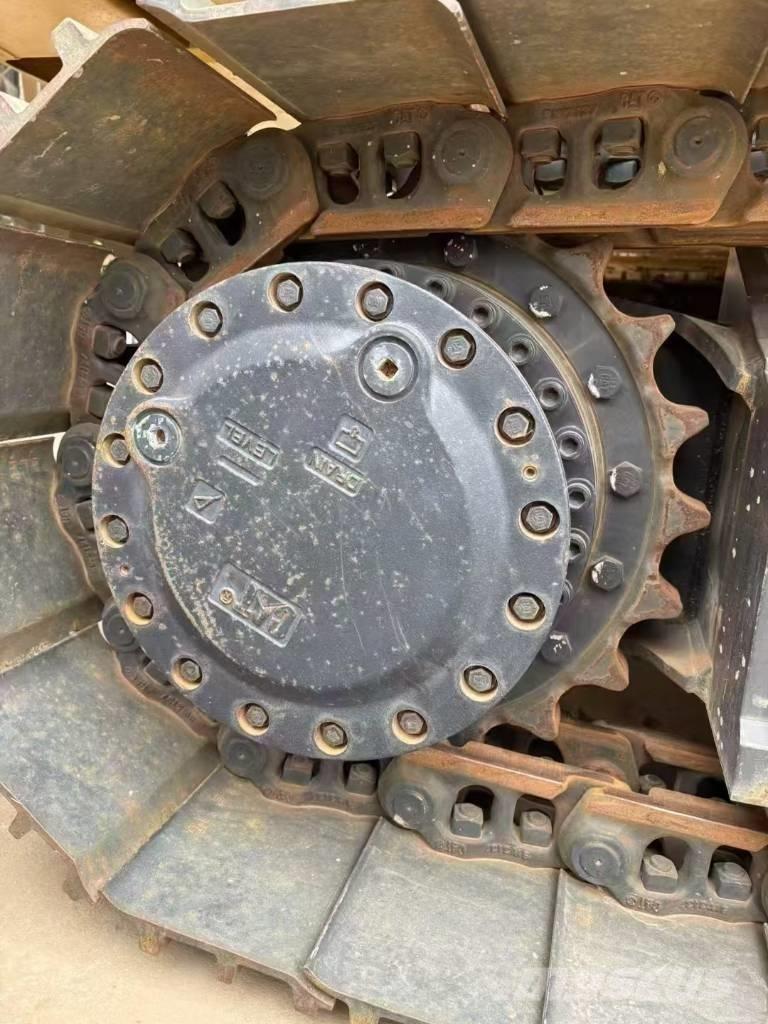 CAT 320 E Pásová rýpadla