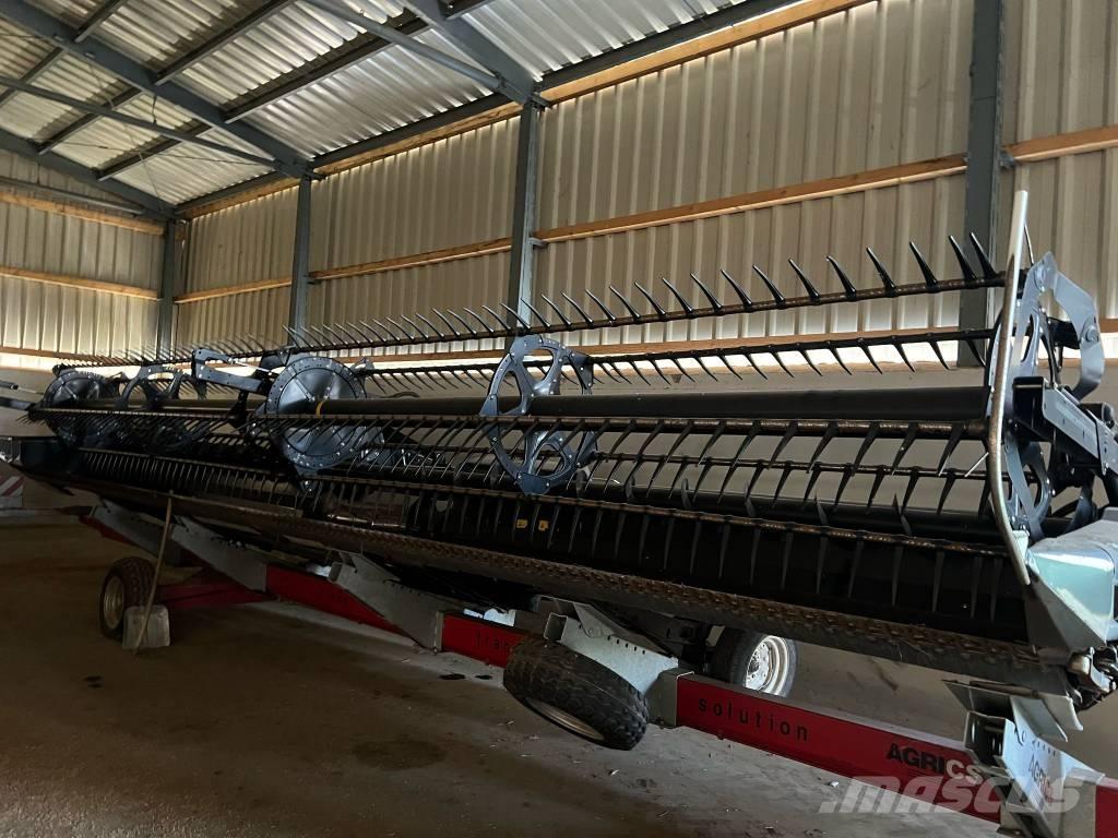 MacDon FD 75 Kombajnové hlavice