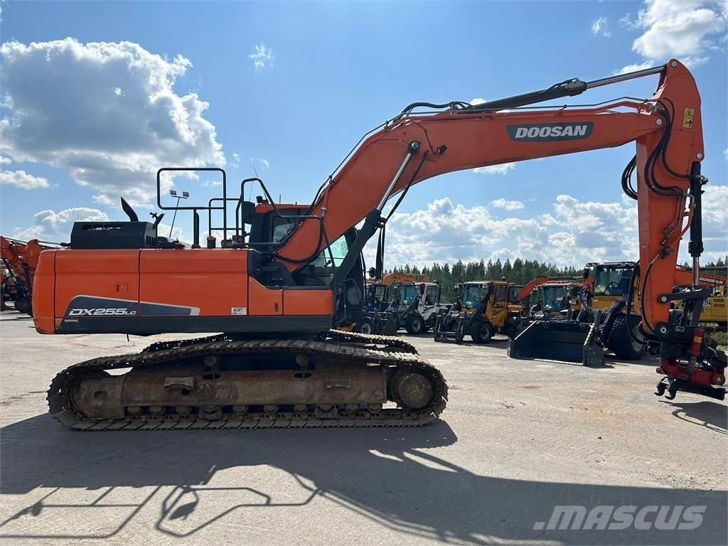 Doosan DX255LC-5 Pásová rýpadla