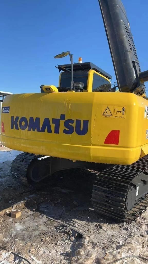 Komatsu PC 220-8 Pásová rýpadla